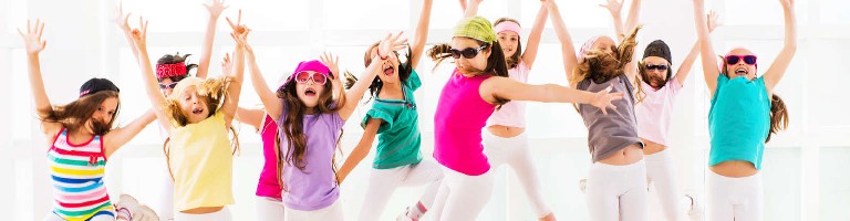 Creative Vibe Studio, dancing children